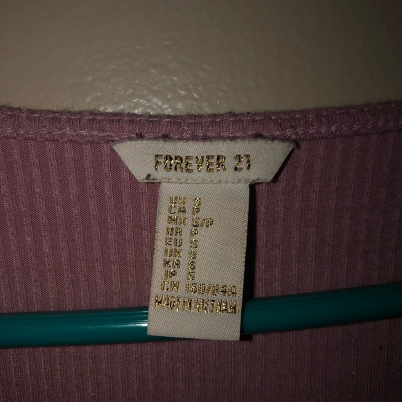 one piece - Picture 2 of 2